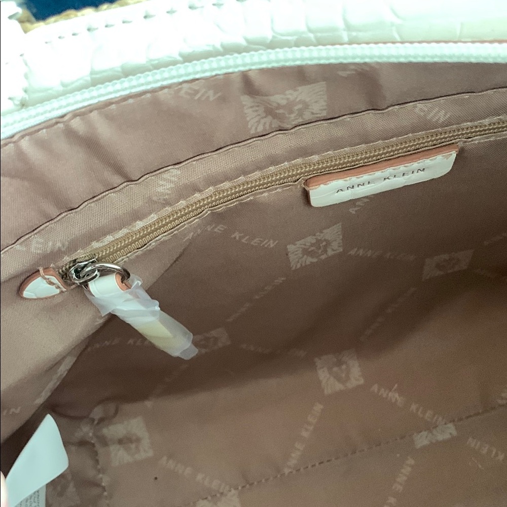 Anne Klein White and Tan Satchel with Chic Tassel with shoulder strap. - Picture 7 of 10